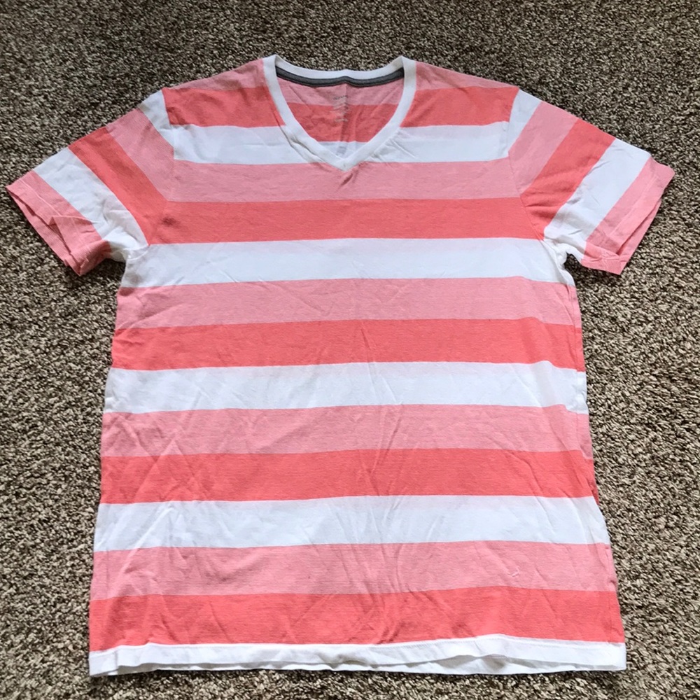 Nice v-neck T-shirt